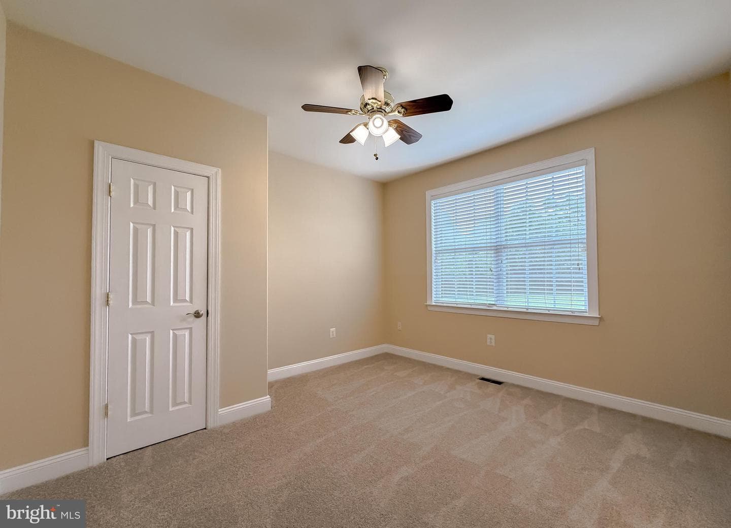 47805 Kittamaquund Lane photo 48