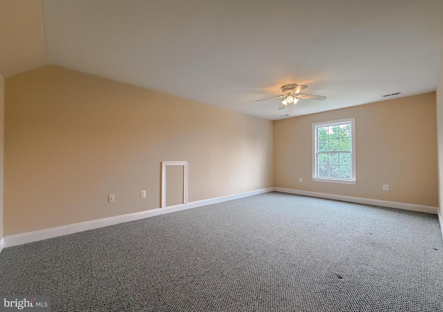 47805 Kittamaquund Lane photo 52