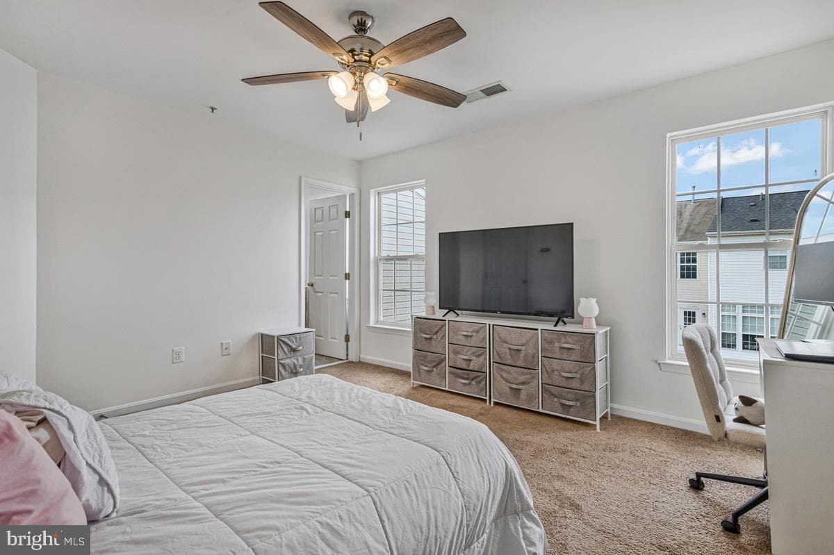 46068 W Westbury Boulevard photo 20