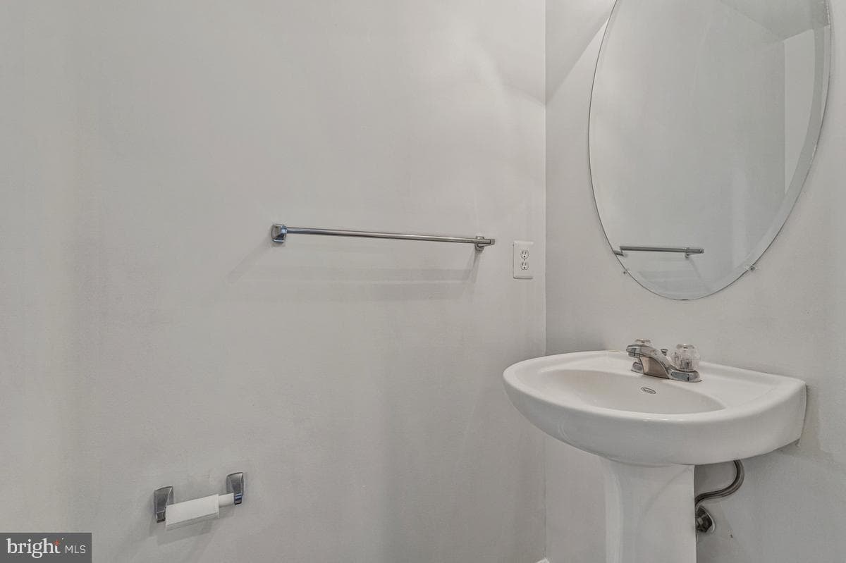46068 W Westbury Boulevard photo 29