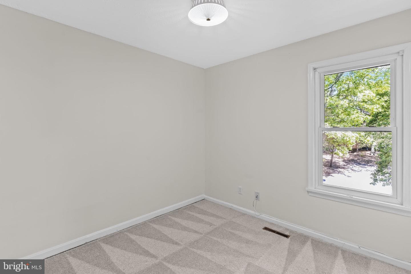 23358 Red Oak Court photo 21