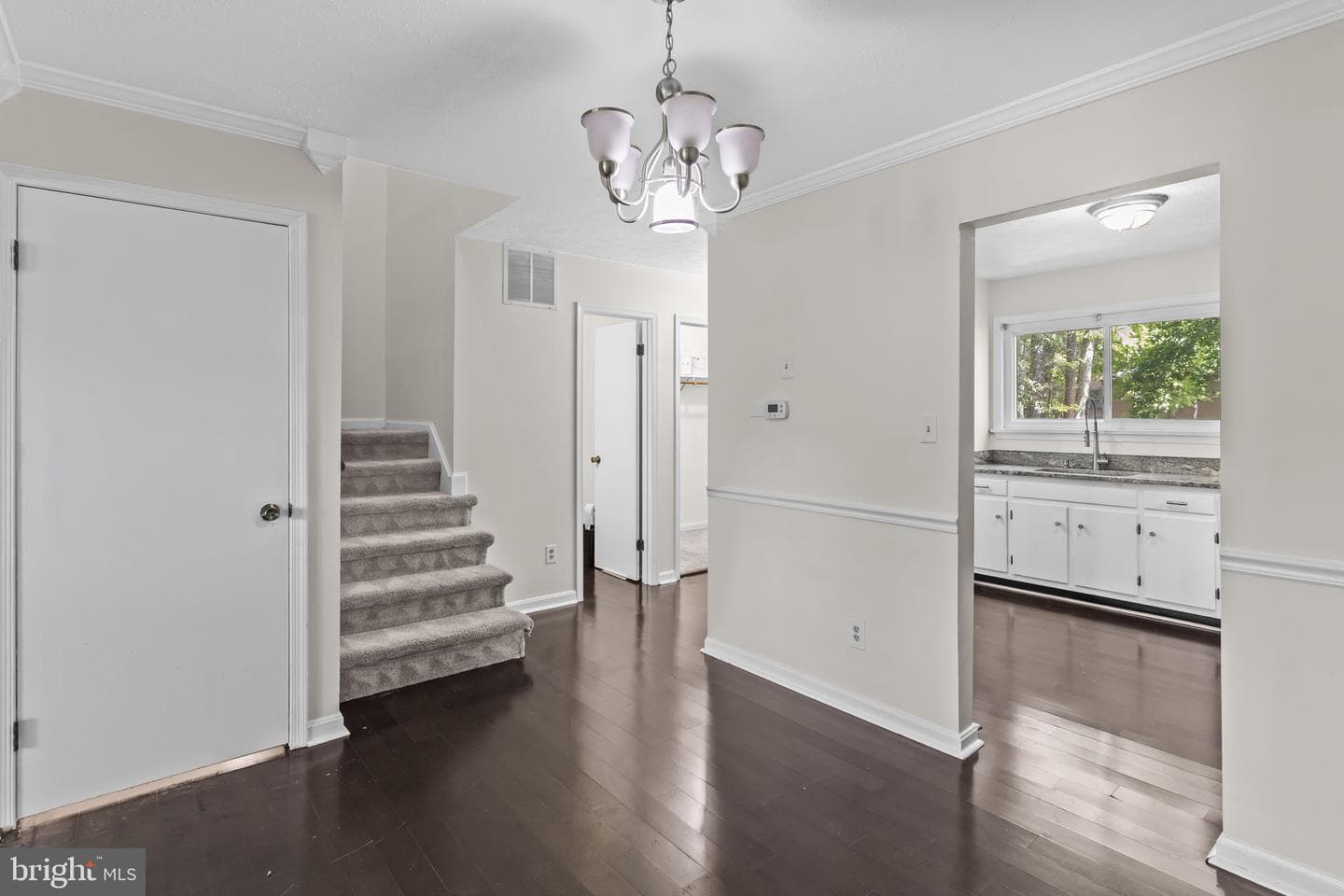 23358 Red Oak Court photo 8
