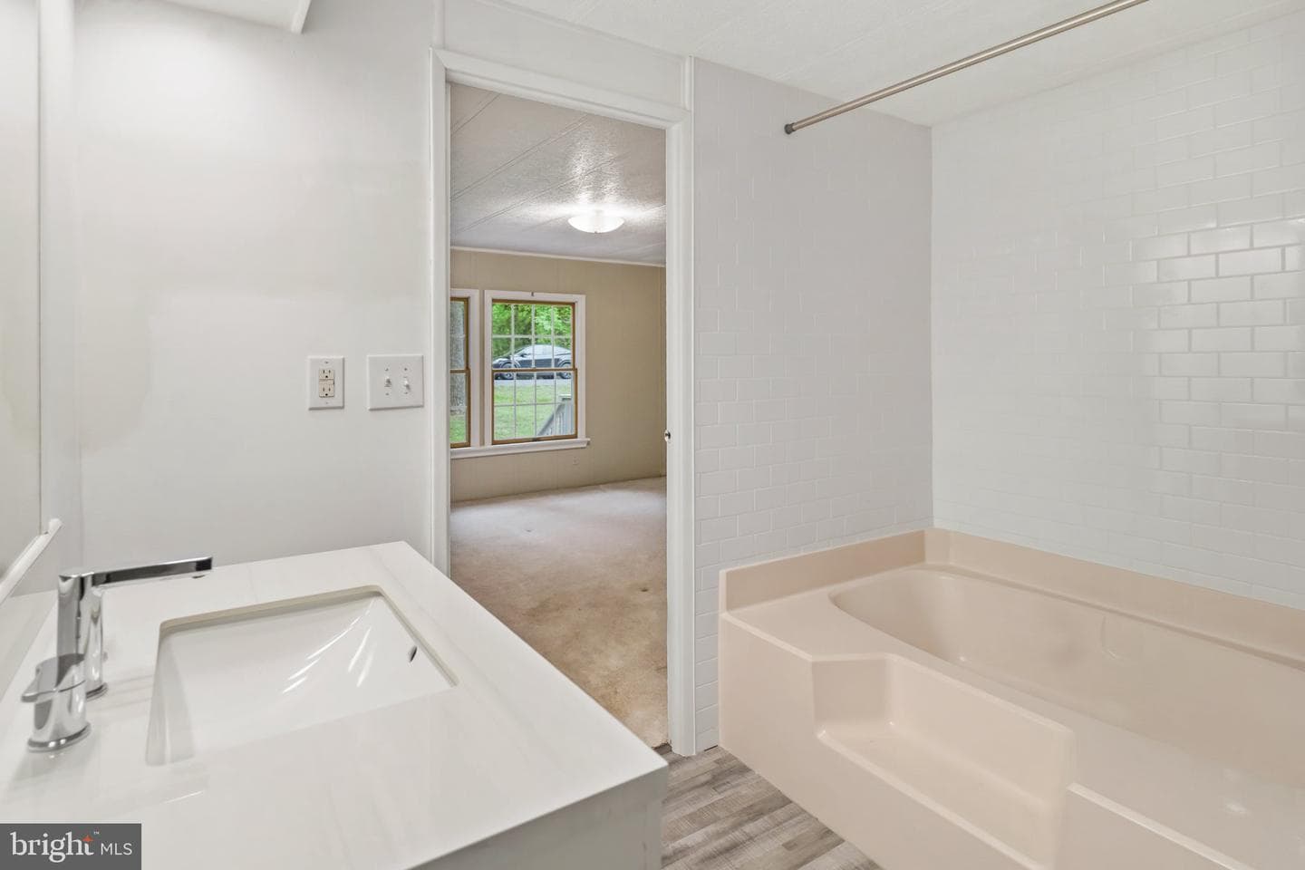 26864 N Oak Ridge Drive photo 16