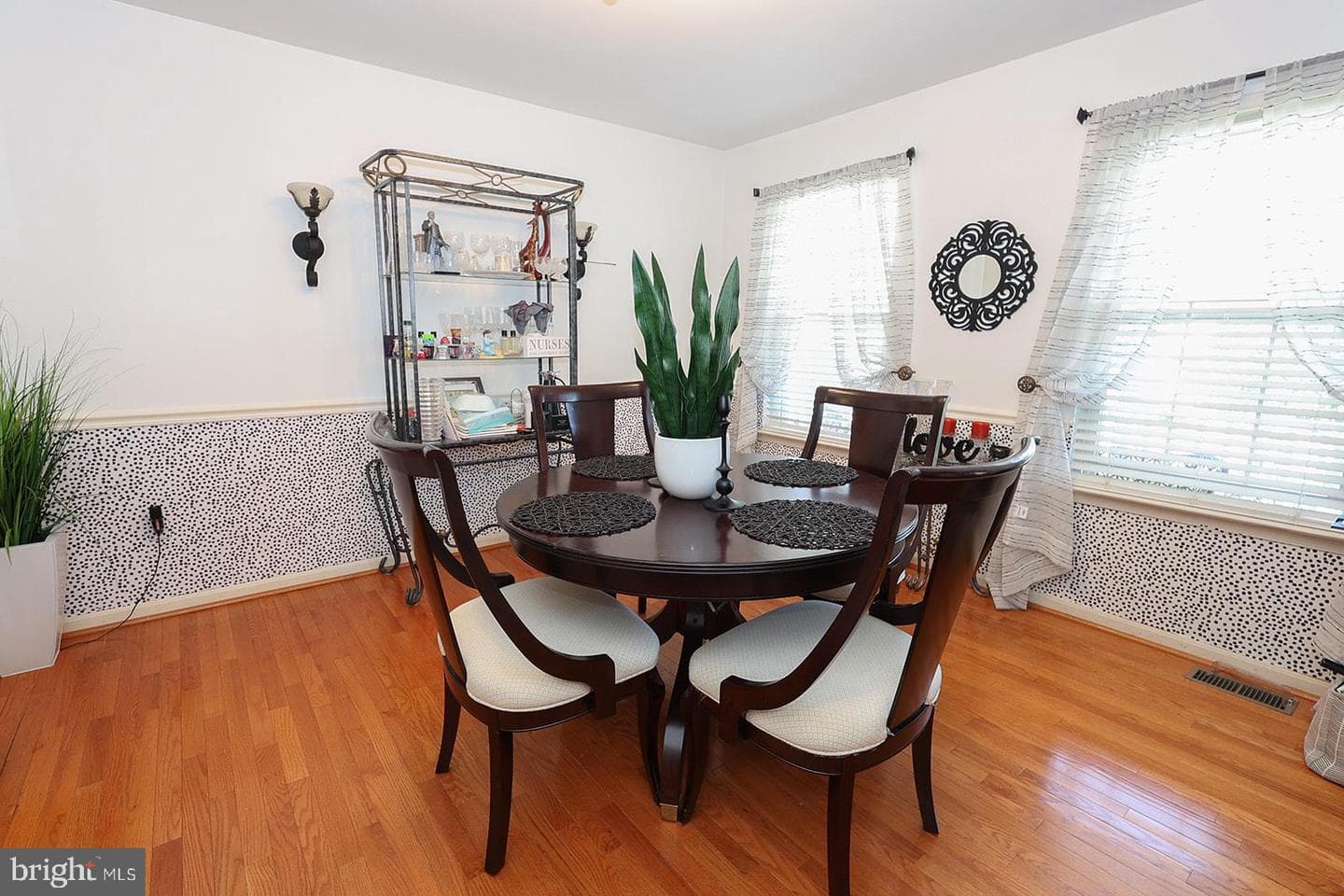 45525 Sunflower Street photo 7