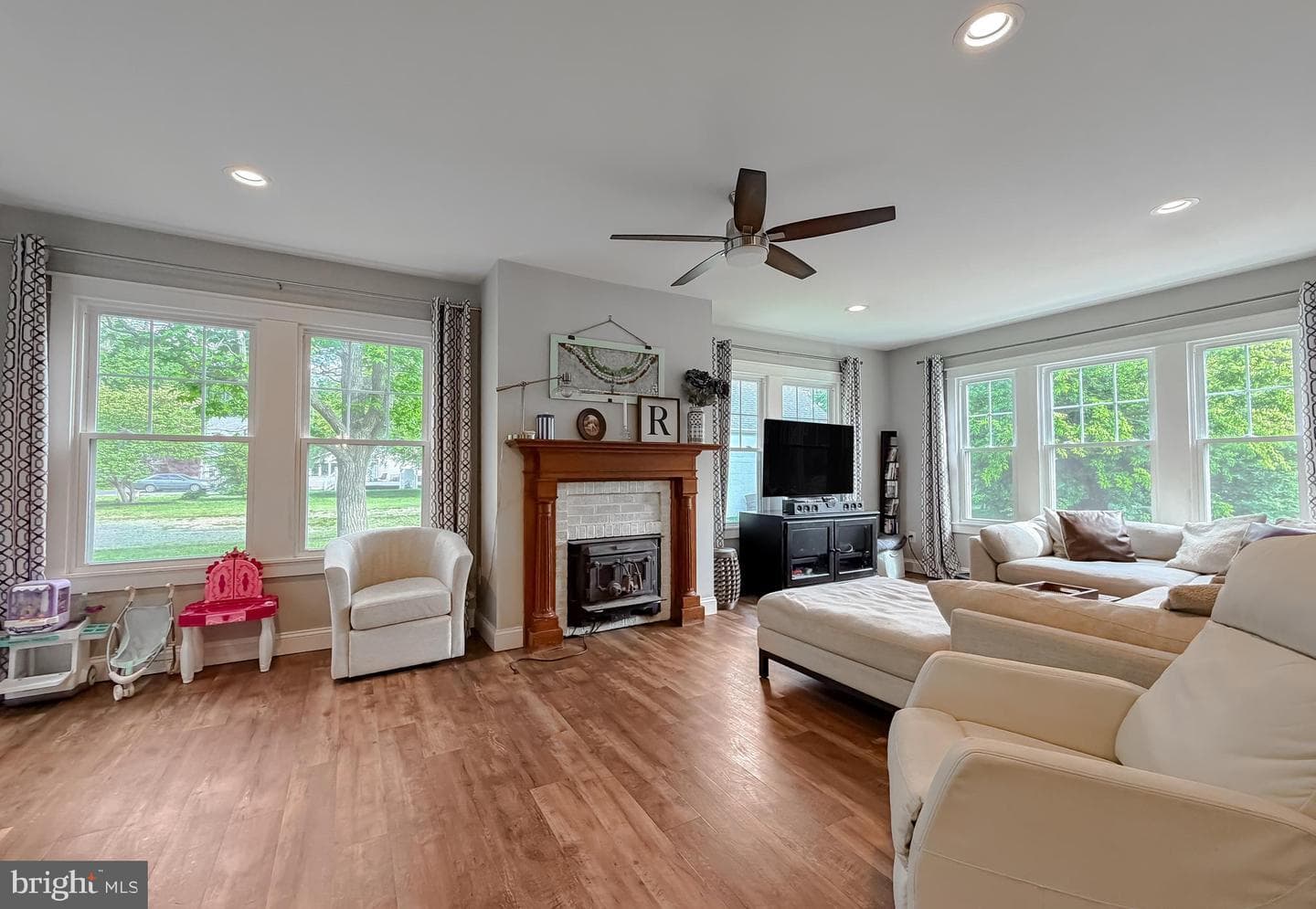 16146 Thomas Road photo 16
