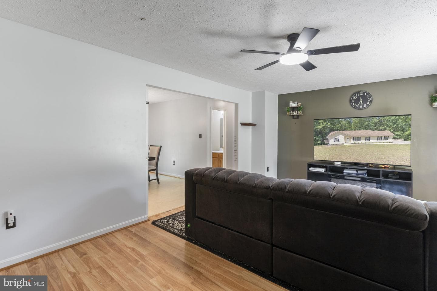 37362 E Spicer Drive photo 6