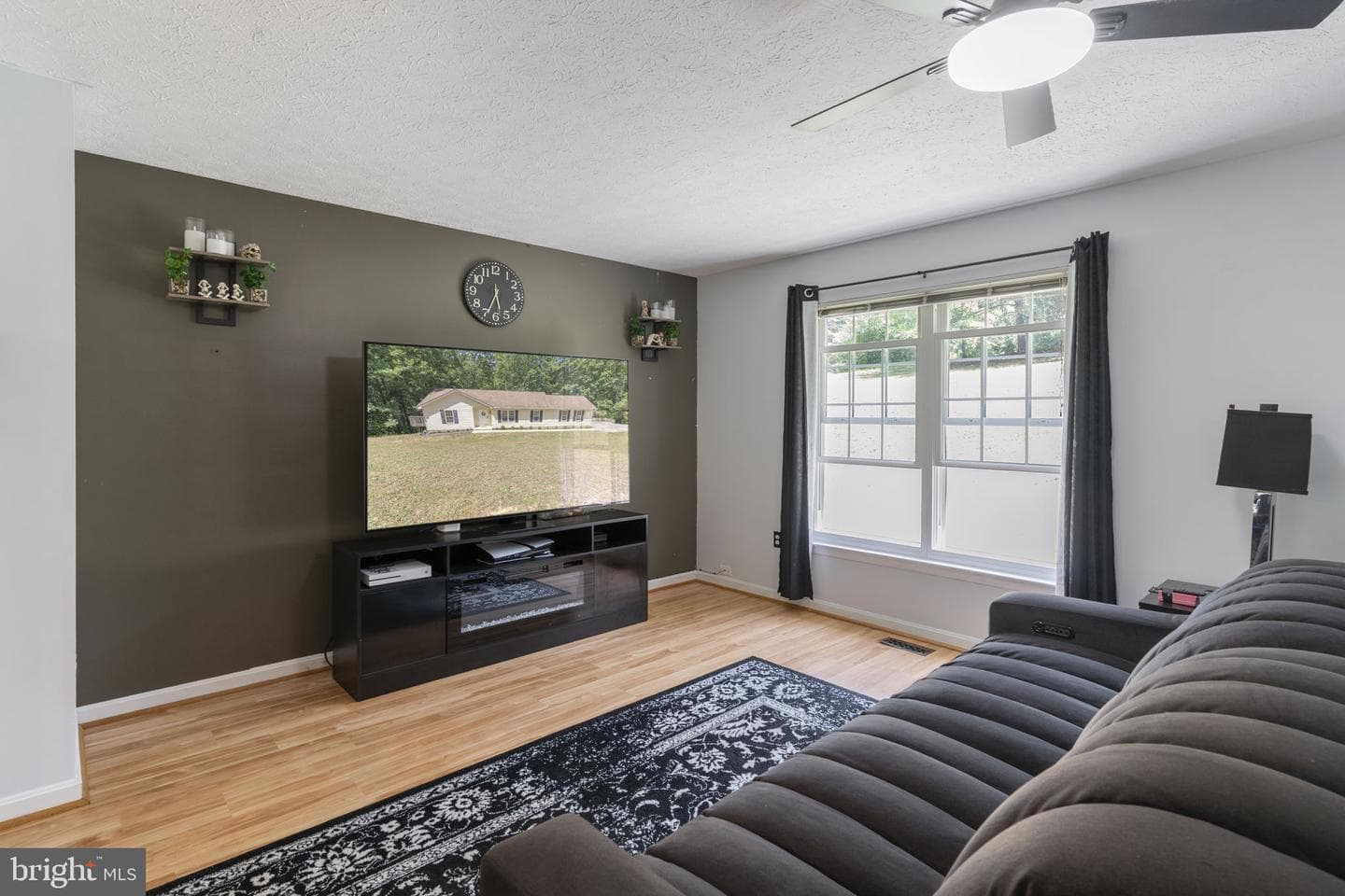 37362 E Spicer Drive photo 8