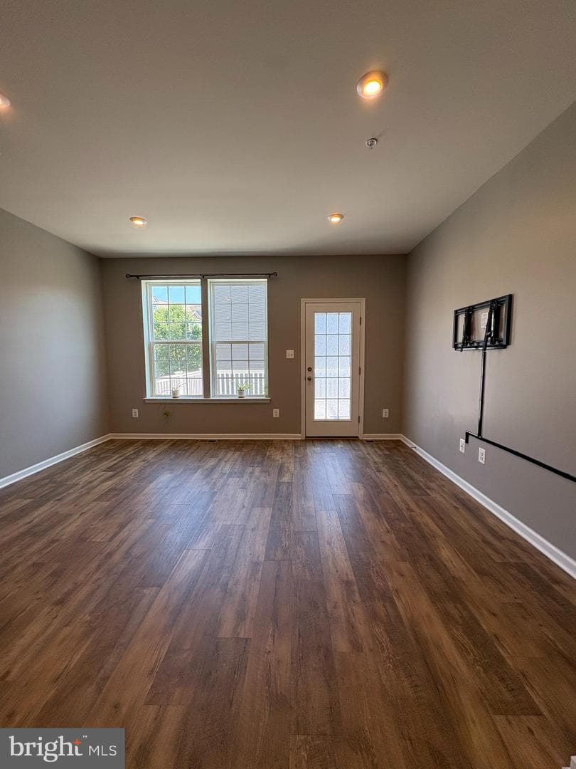 43767 Winterberry Way photo 12