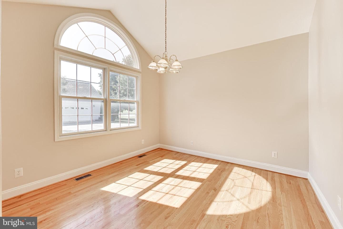 41600 Miss Bessie Drive photo 3
