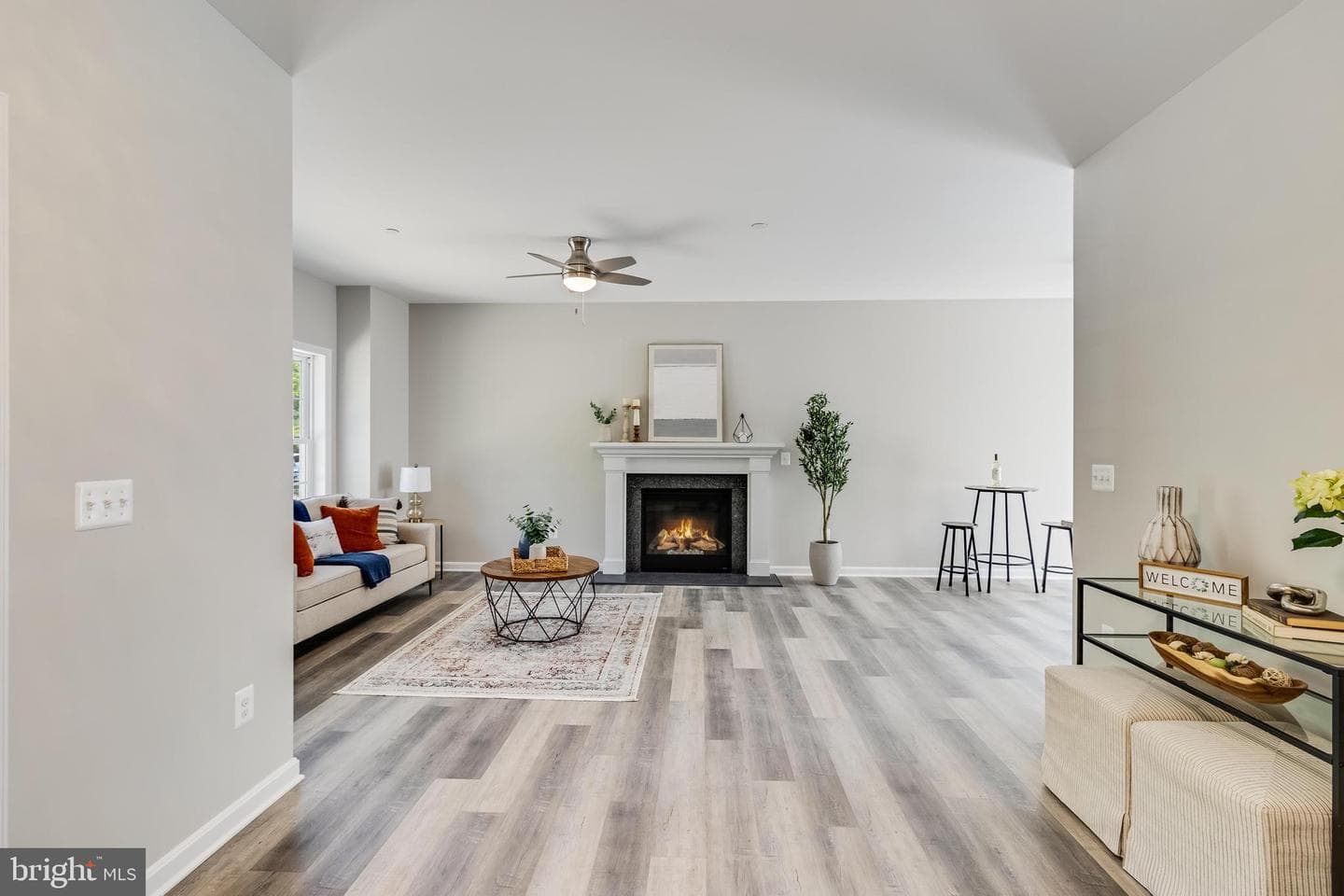 21183 Abell Road photo 13