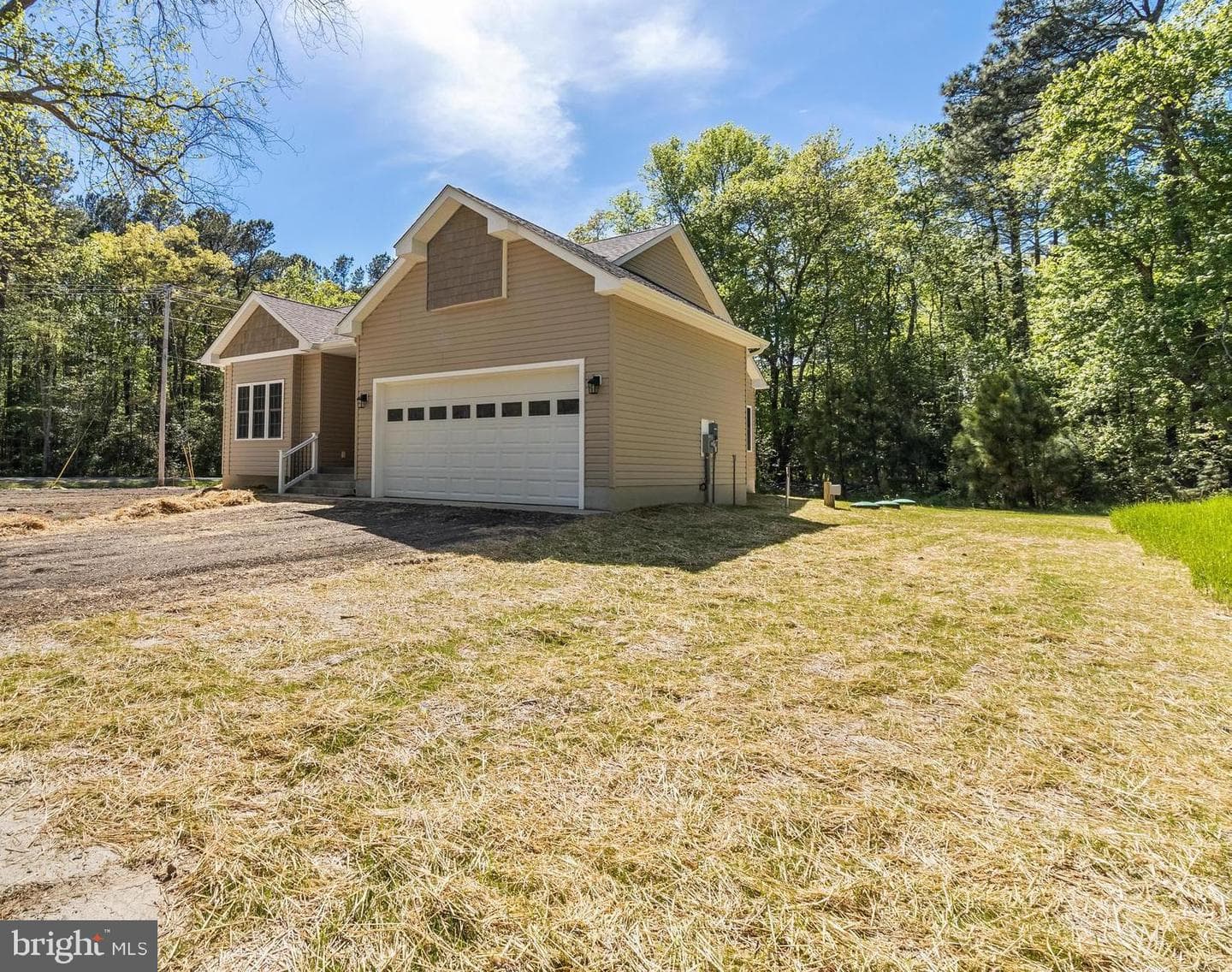 21183 Abell Road photo 36