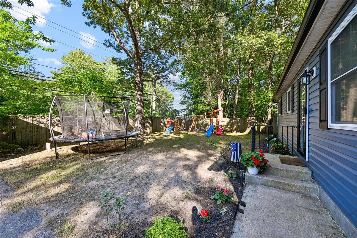 39875 Golden Beach Rd, Mechanicsville