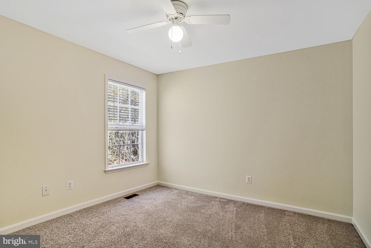 17863 2nd Street photo 16