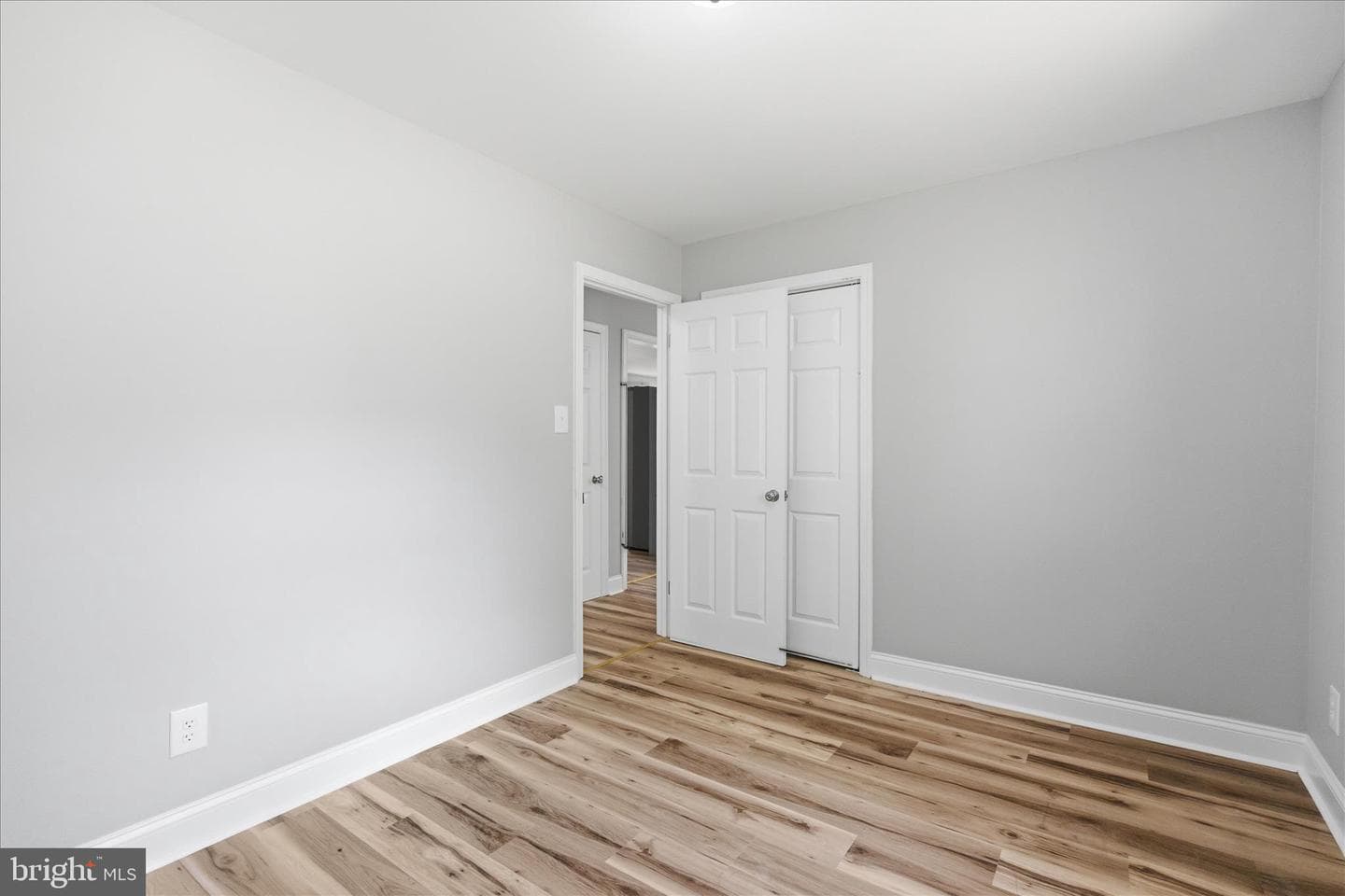 22330 Macon Court photo 15