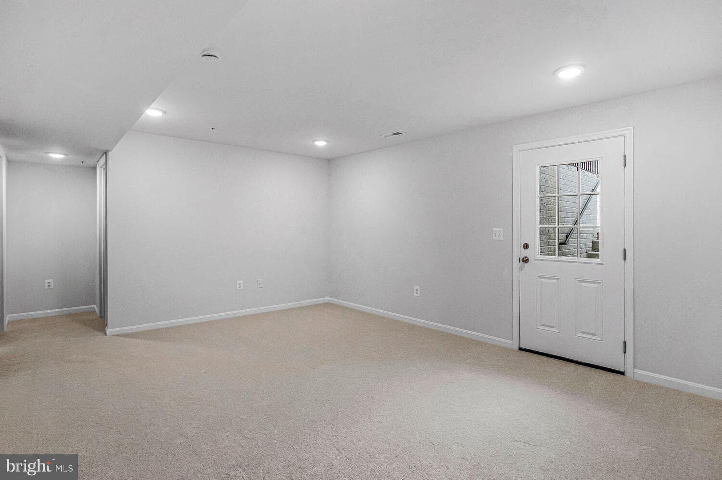22218 Norris Woods St photo 19