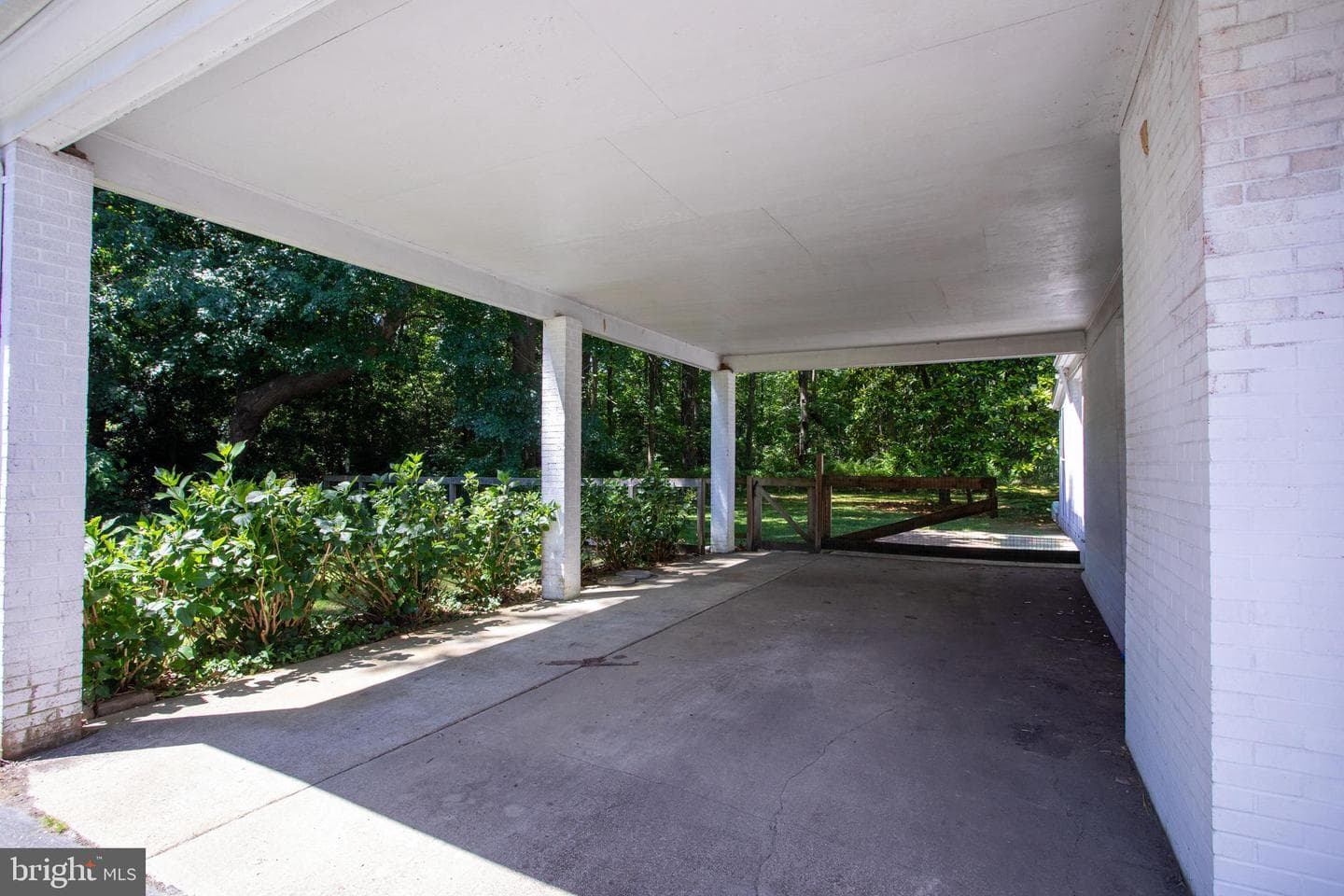 20623 Poplar Ridge Road E photo 39