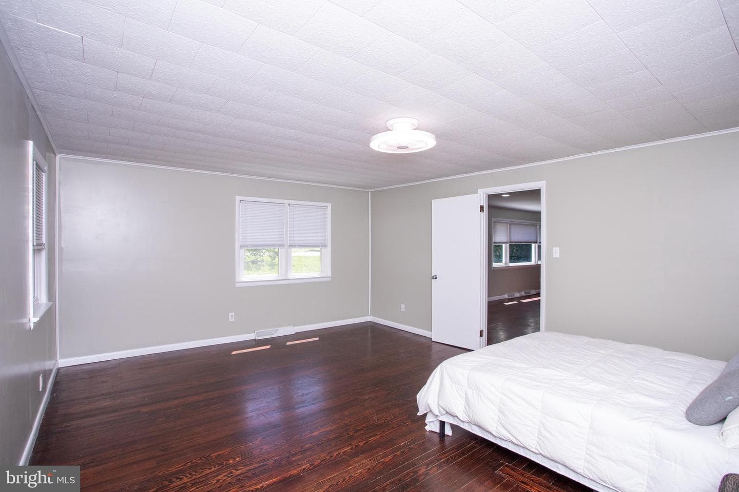 20623 Poplar Ridge Road E photo 9