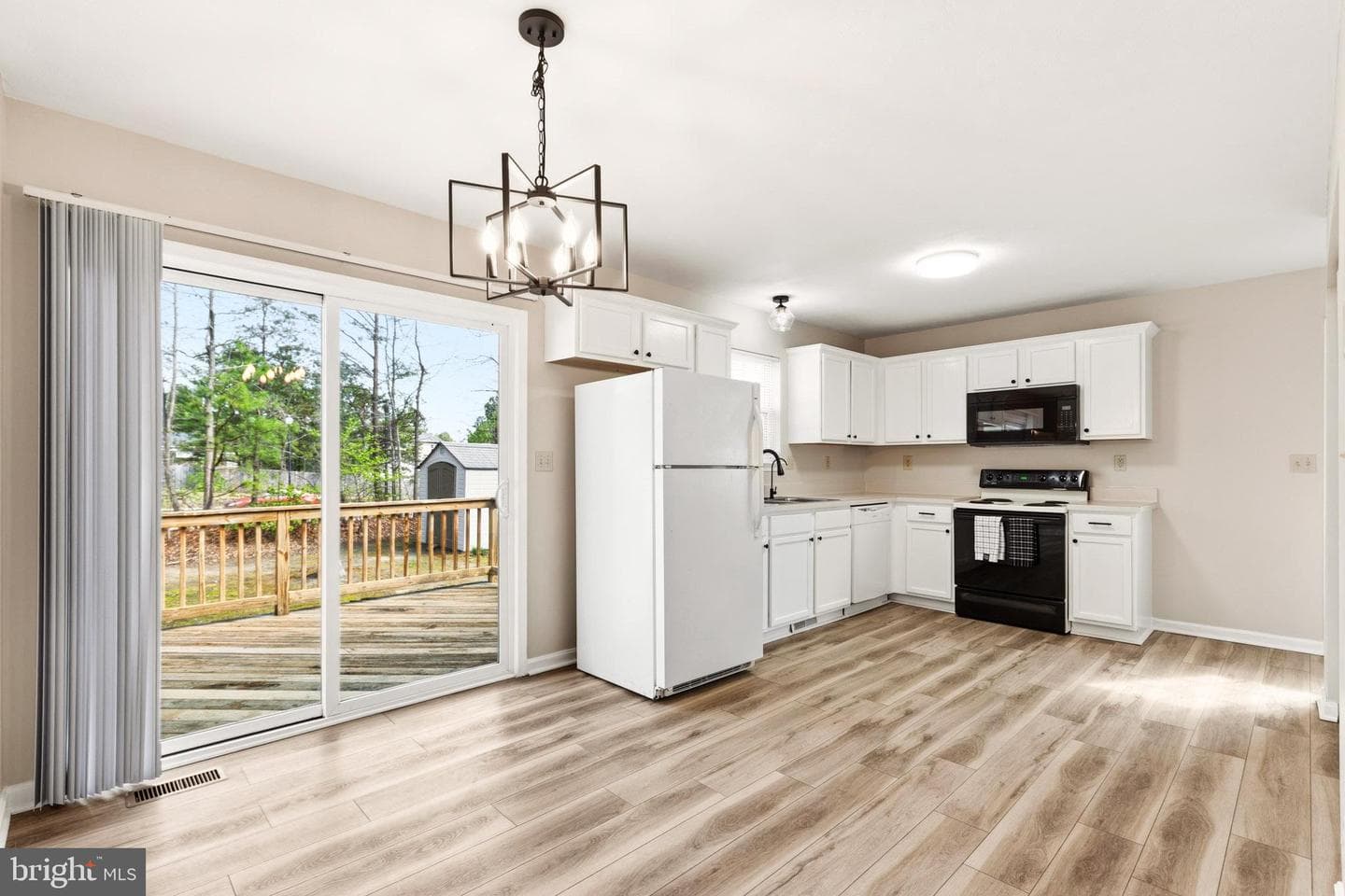 45246 Coledorall Court photo 6