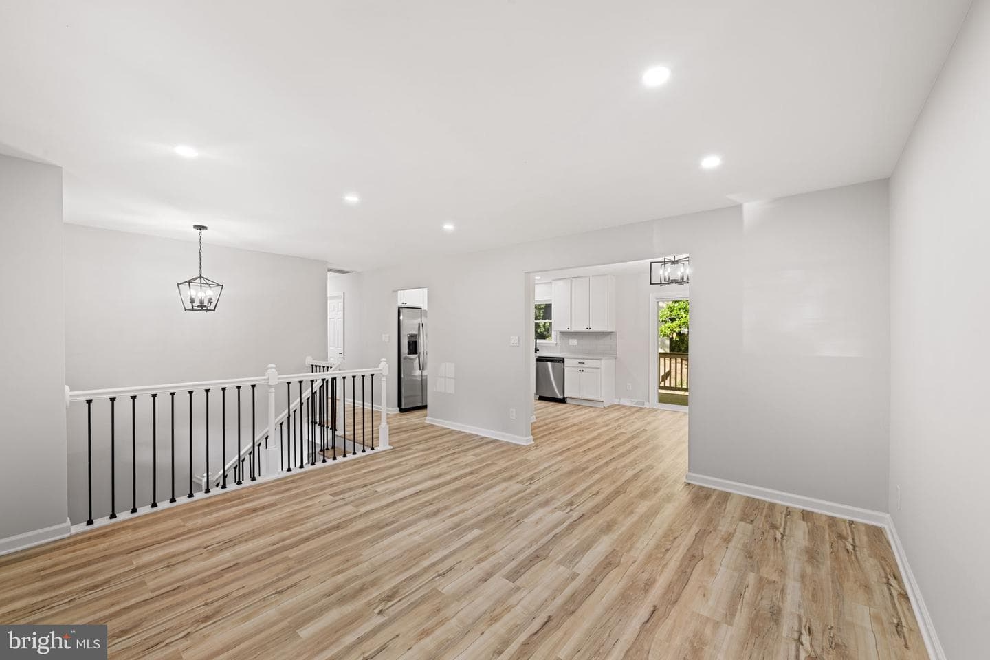 21428 Morris Drive photo 4