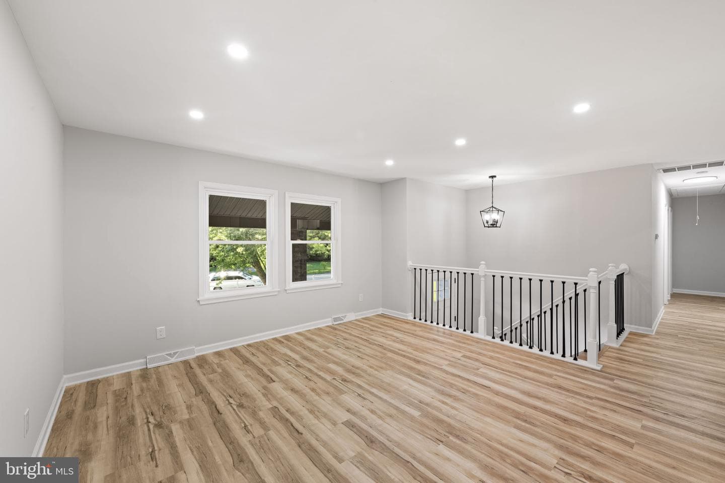 21428 Morris Drive photo 5