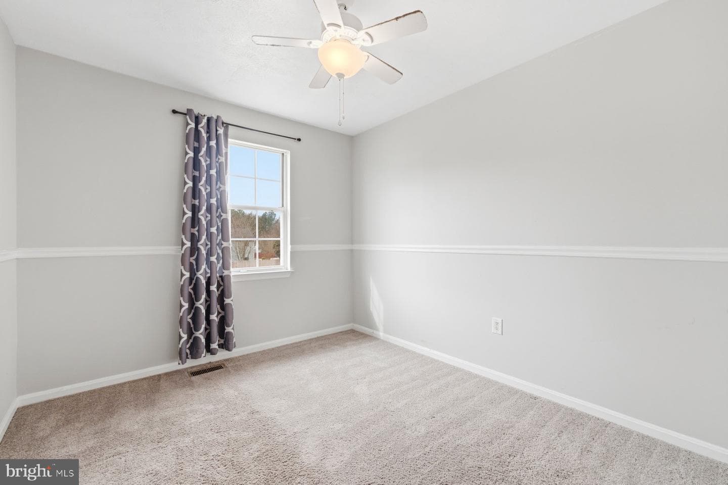 21421 Manon Way photo 18