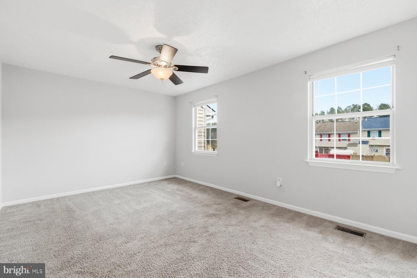 21421 Manon Way photo 22
