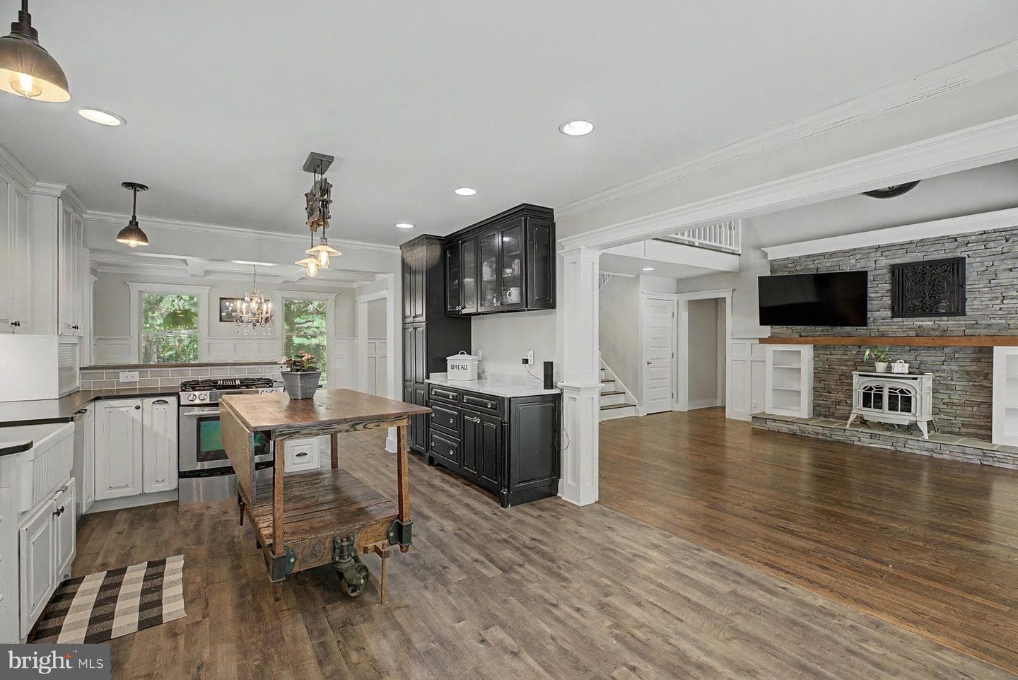 24249 Mcintosh Road photo 17