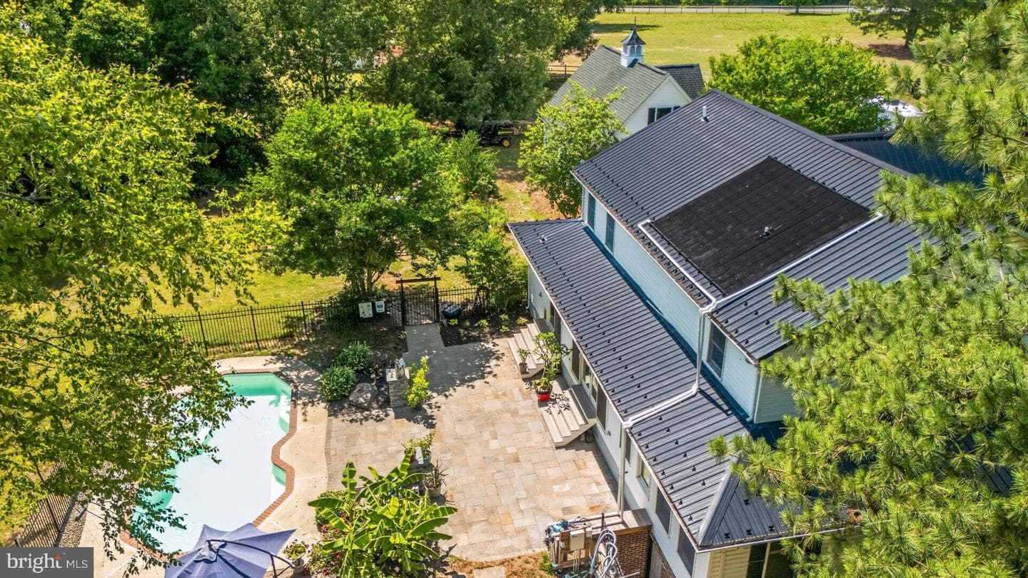 24249 Mcintosh Road photo 48