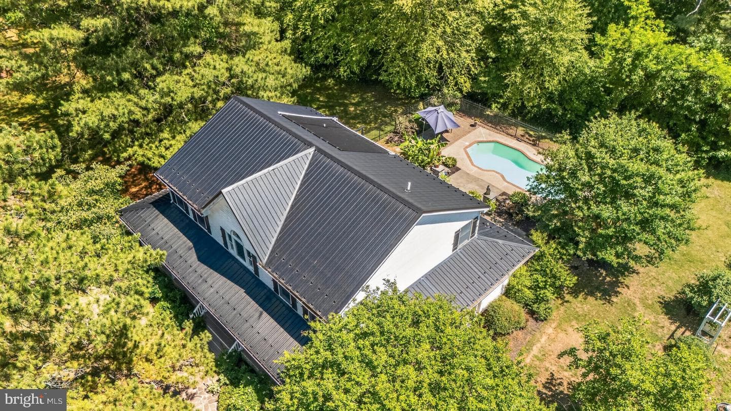 24249 Mcintosh Road photo 52