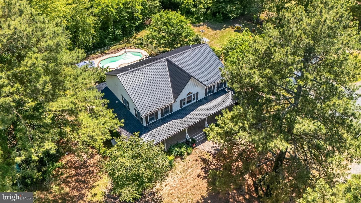 24249 Mcintosh Road photo 53