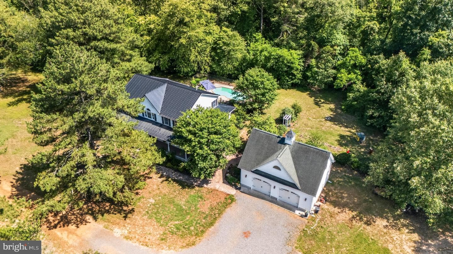 24249 Mcintosh Road photo 63