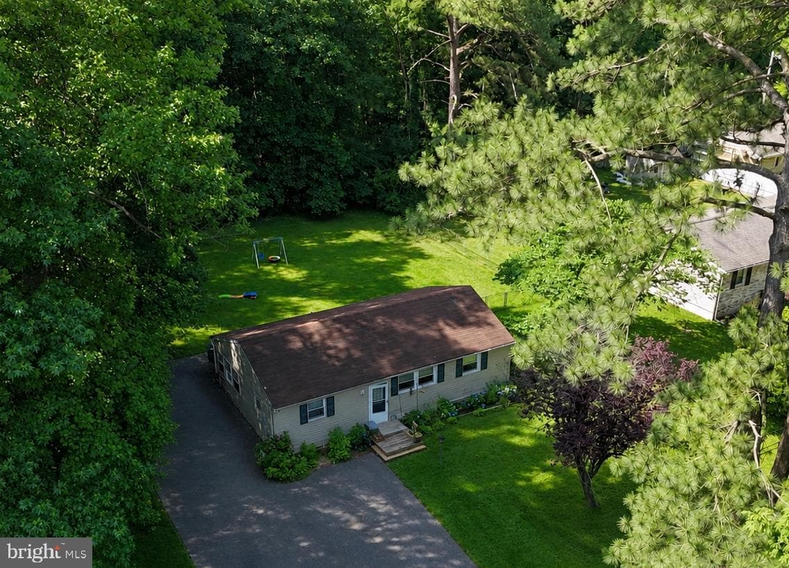40067 Dockser Drive photo 2