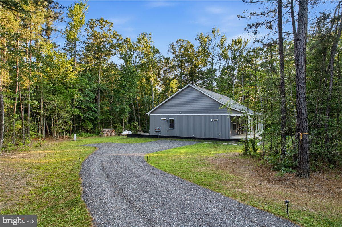 22405 Hood Lane photo 65