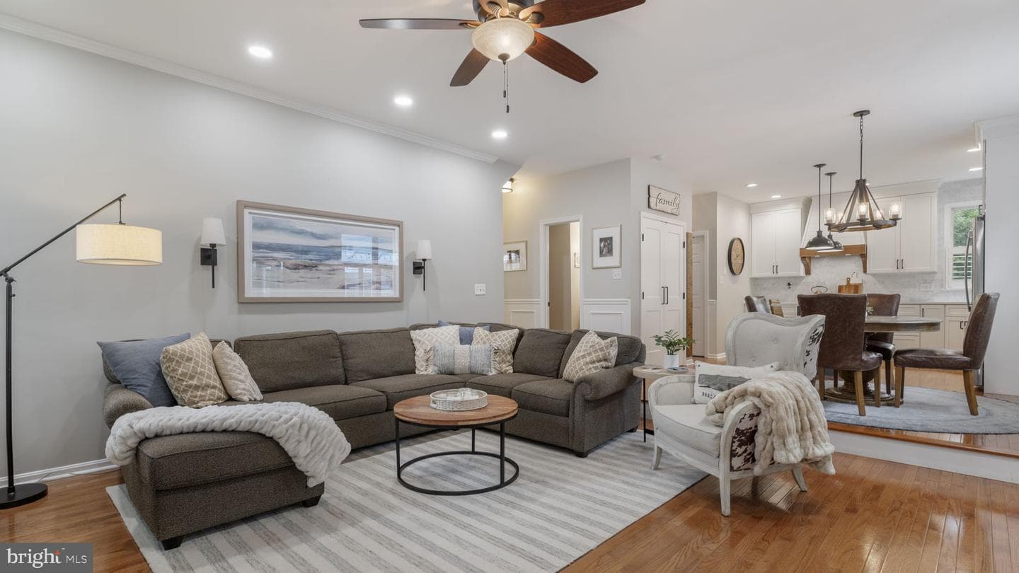 21822 Riviera Court photo 22