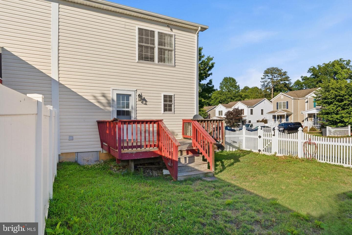 20803 Primrose Court photo 36