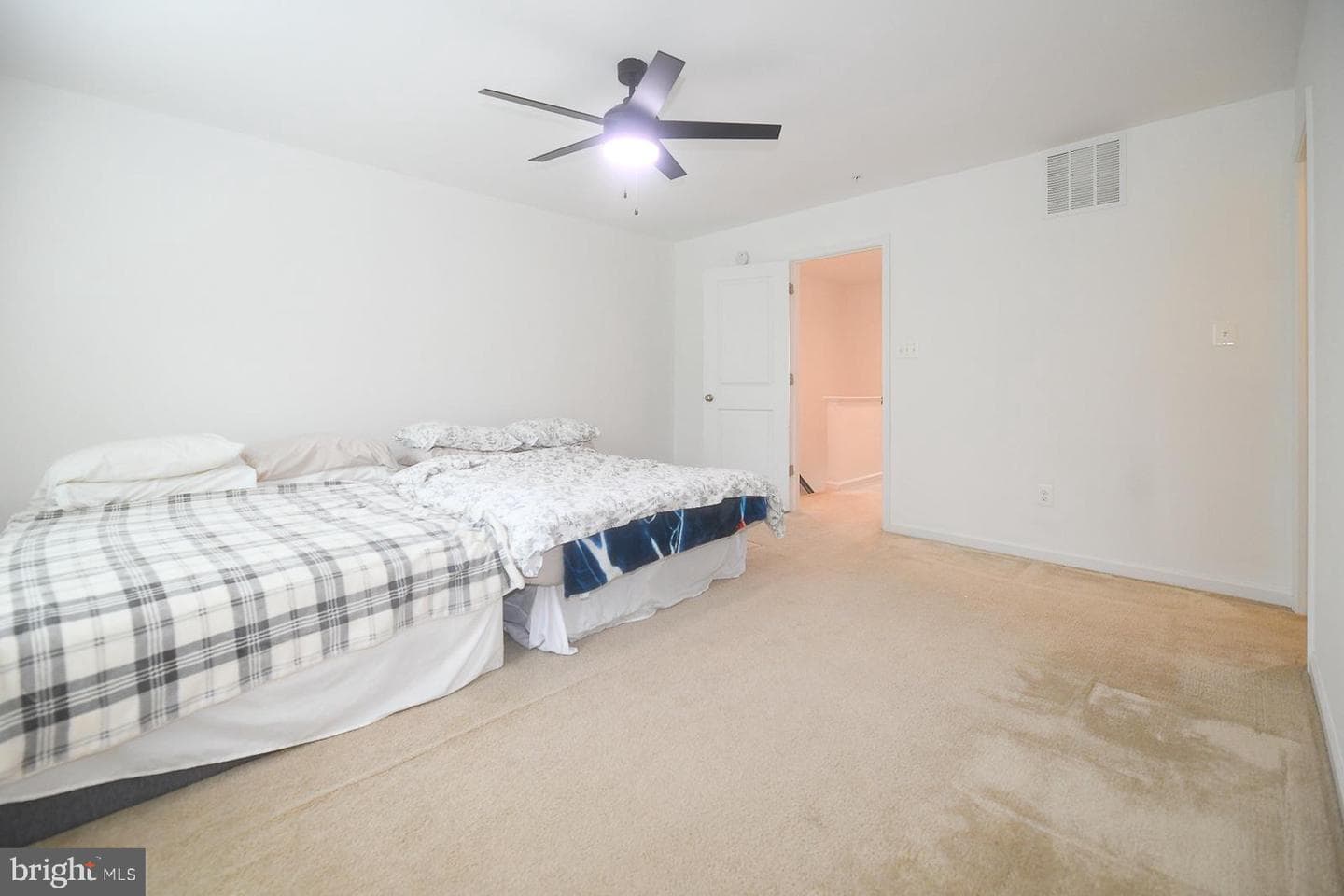 23048 Mountain Laurel Lane photo 15