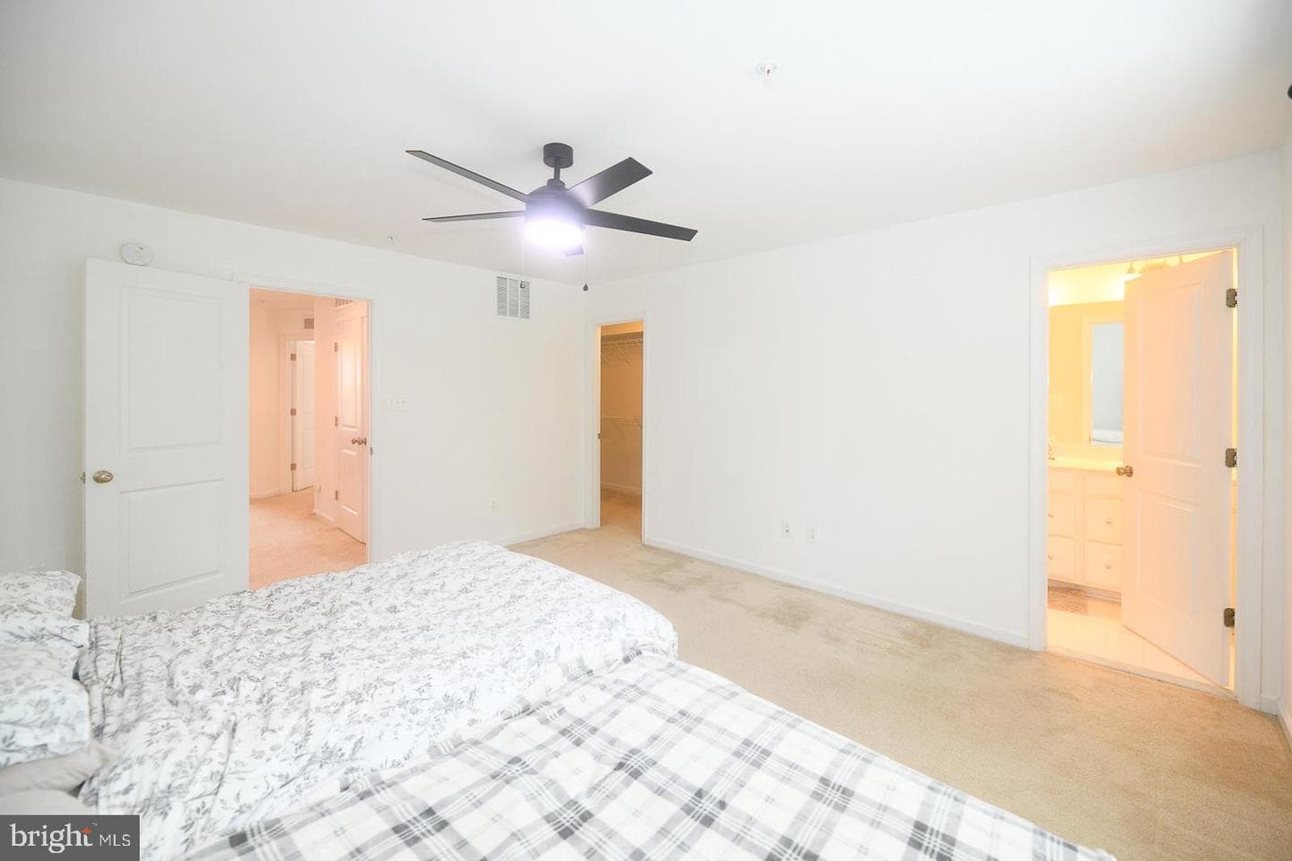 23048 Mountain Laurel Lane photo 17