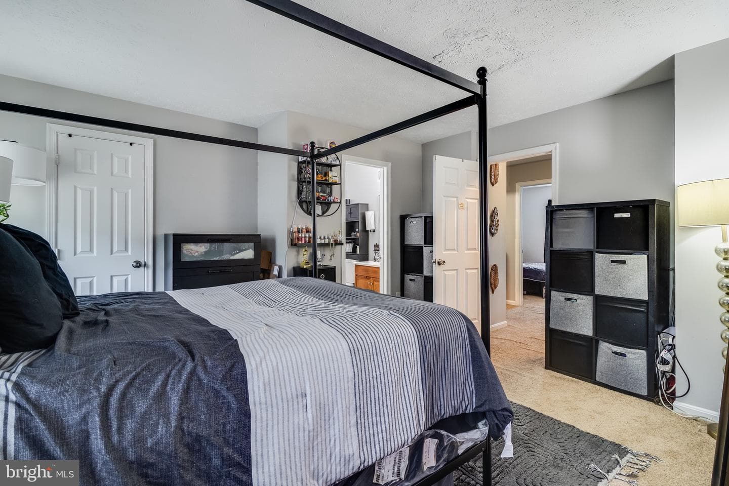 21412 Manon Way photo 20