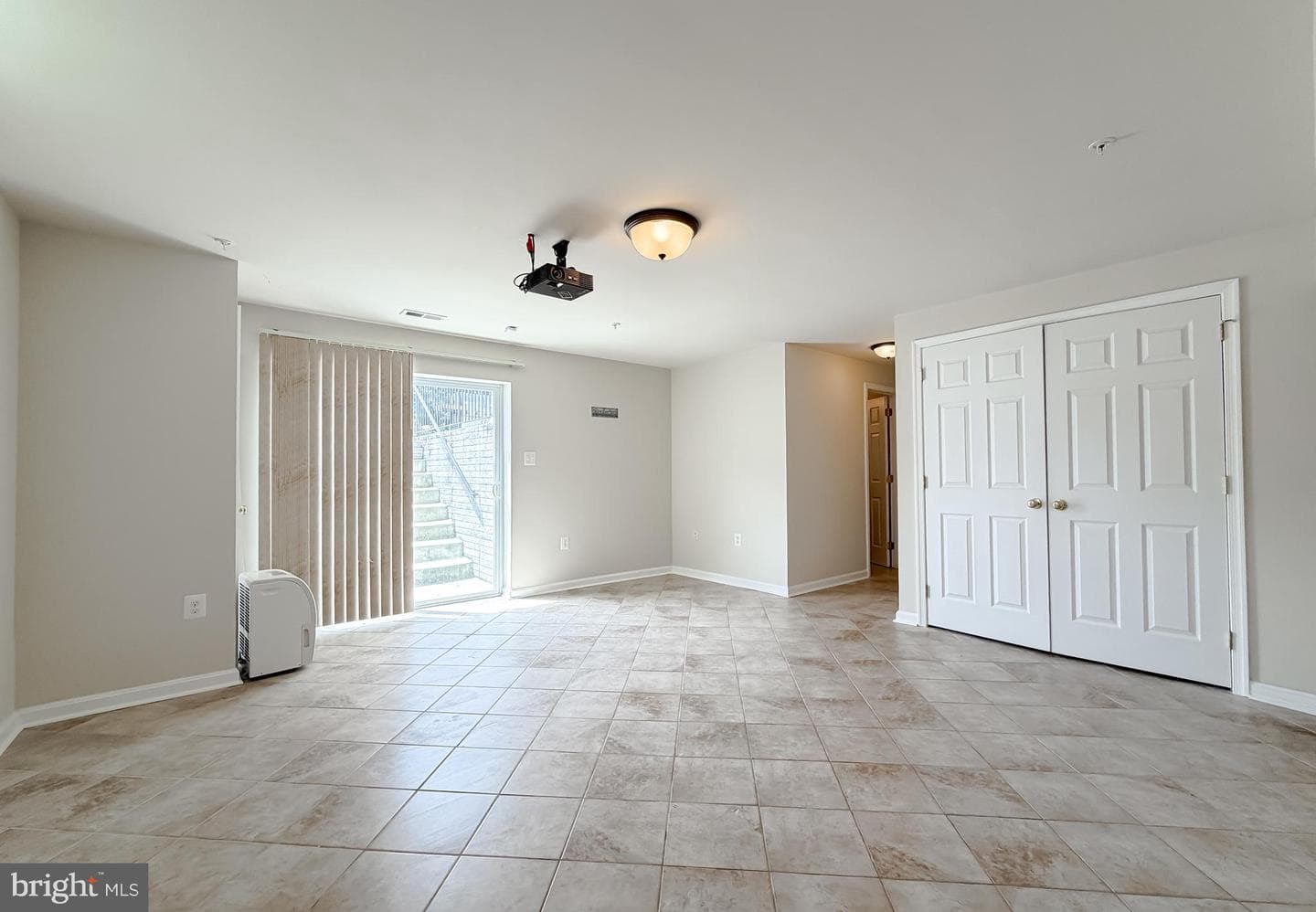 20894 Governors Mill Court photo 32