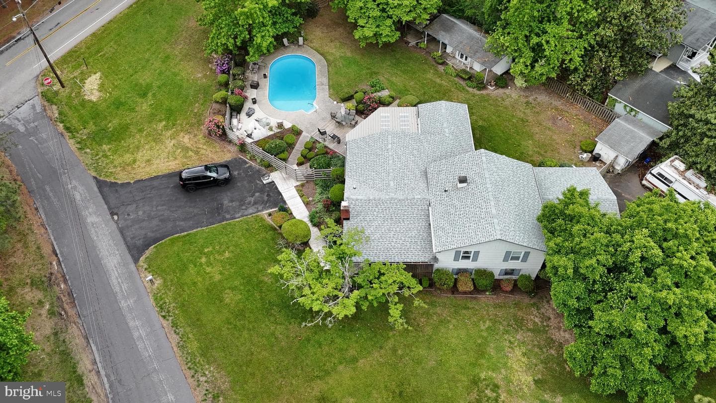 23545 Town Creek Drive photo 10