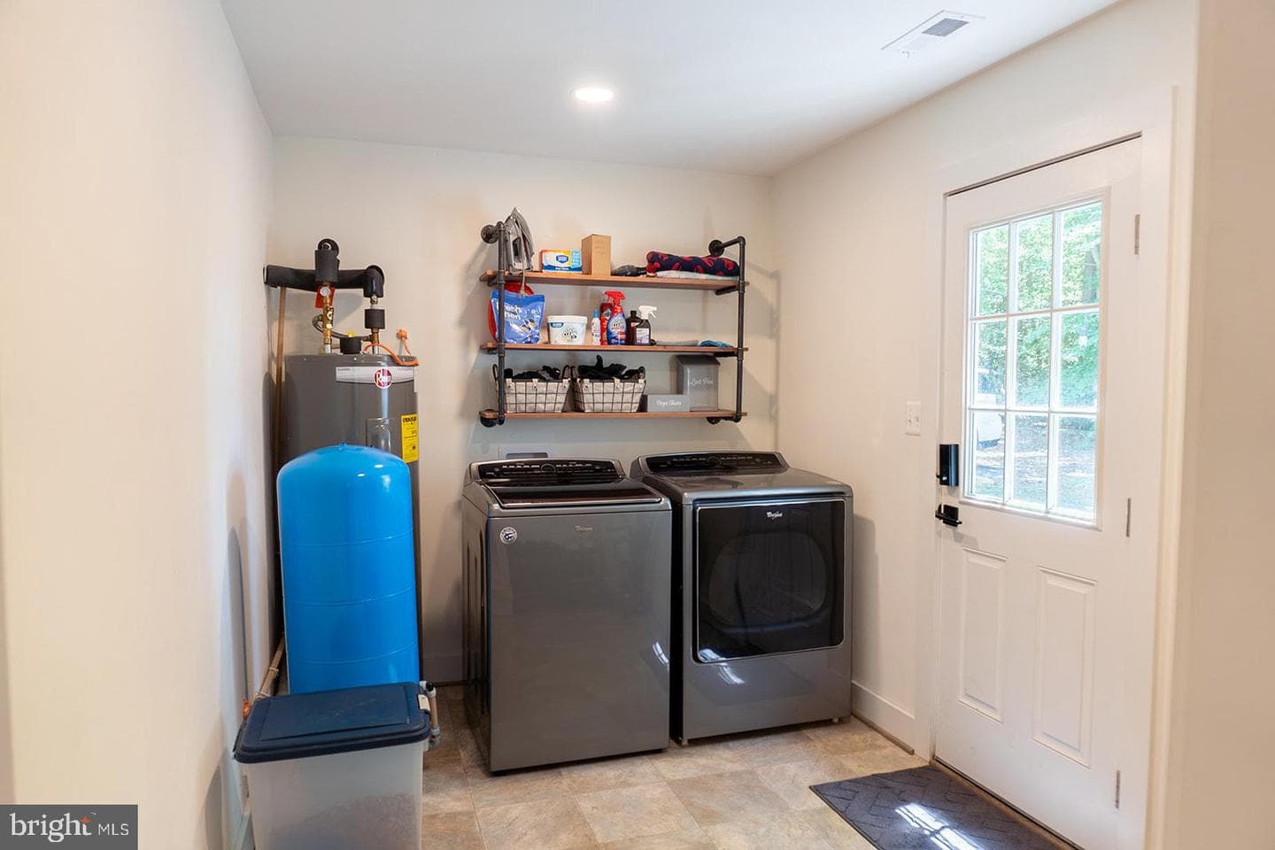 23898 Speith Road photo 35