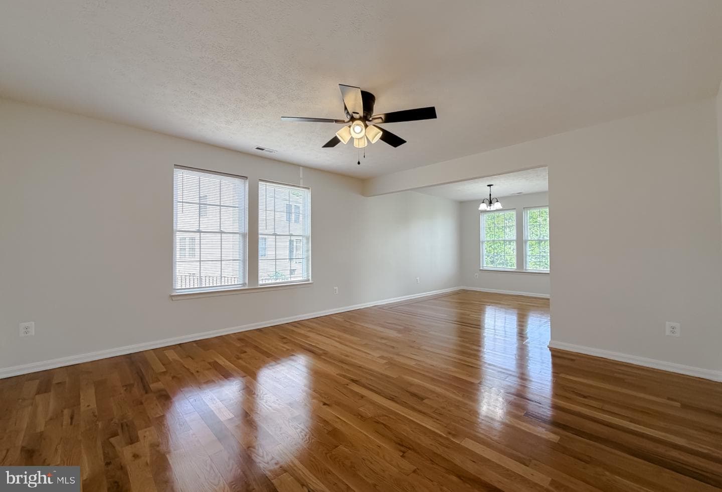 22513 Castle Pollard Way photo 7