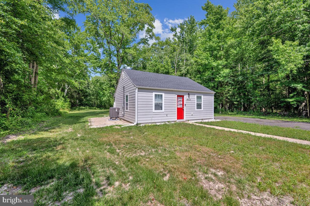 36774 Woodbush Drive, Bushwood