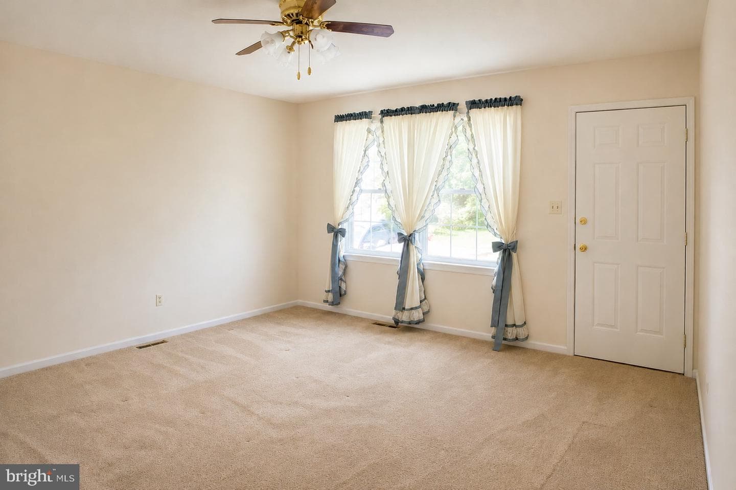 26374 Fielding Road photo 17