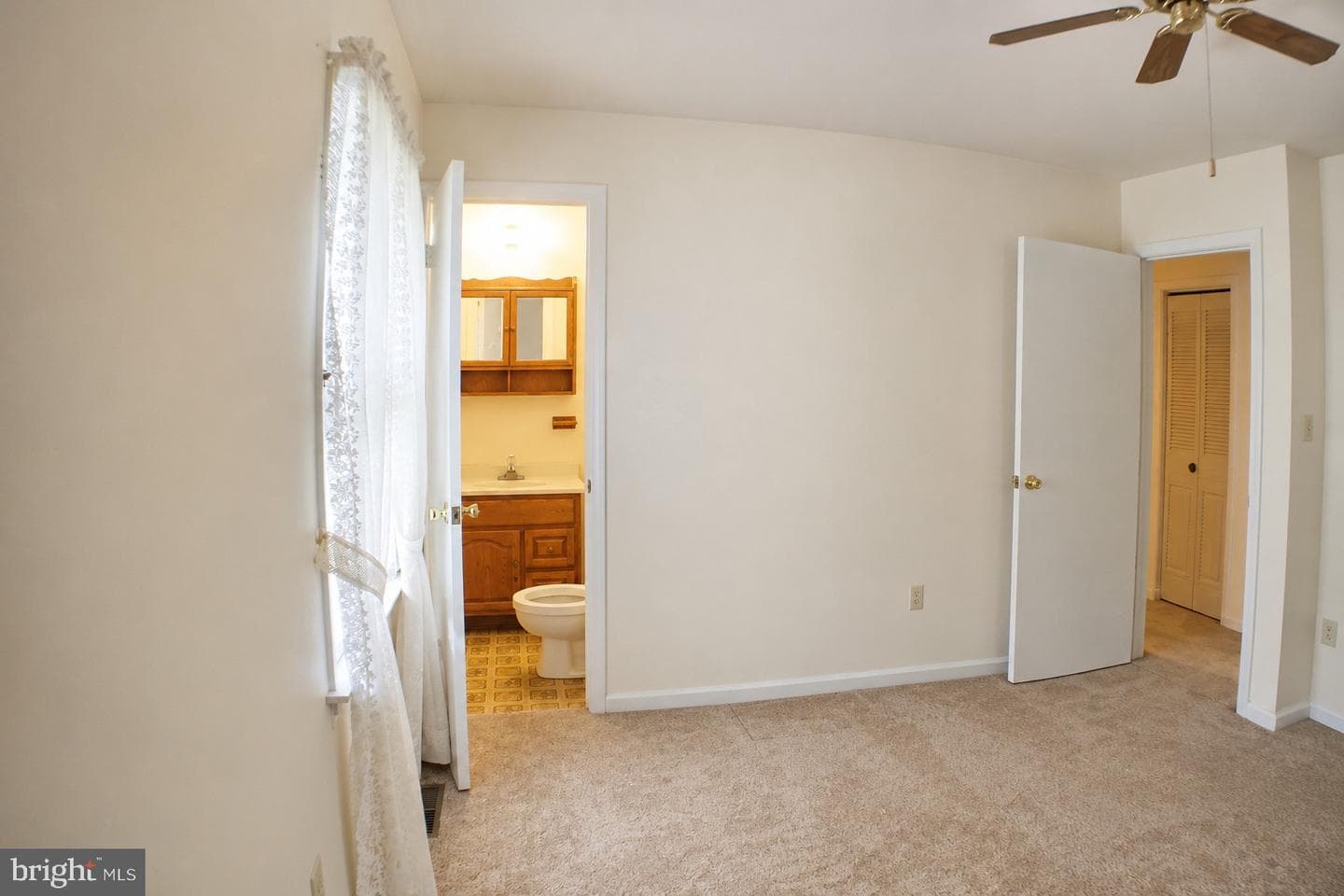 26374 Fielding Road photo 9