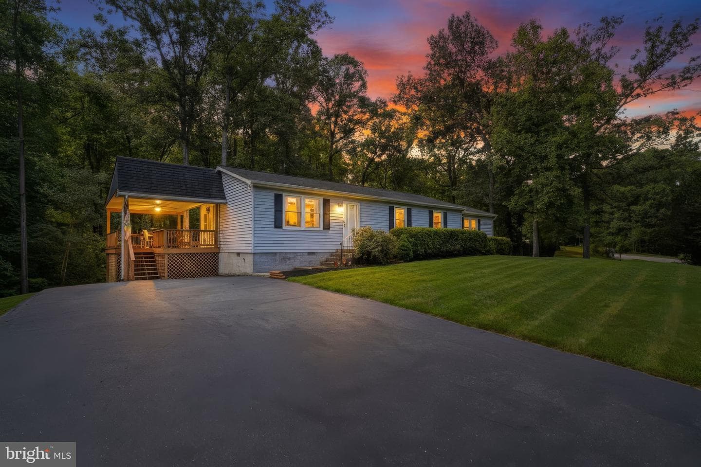 36973 W Lakeland Drive, Mechanicsville