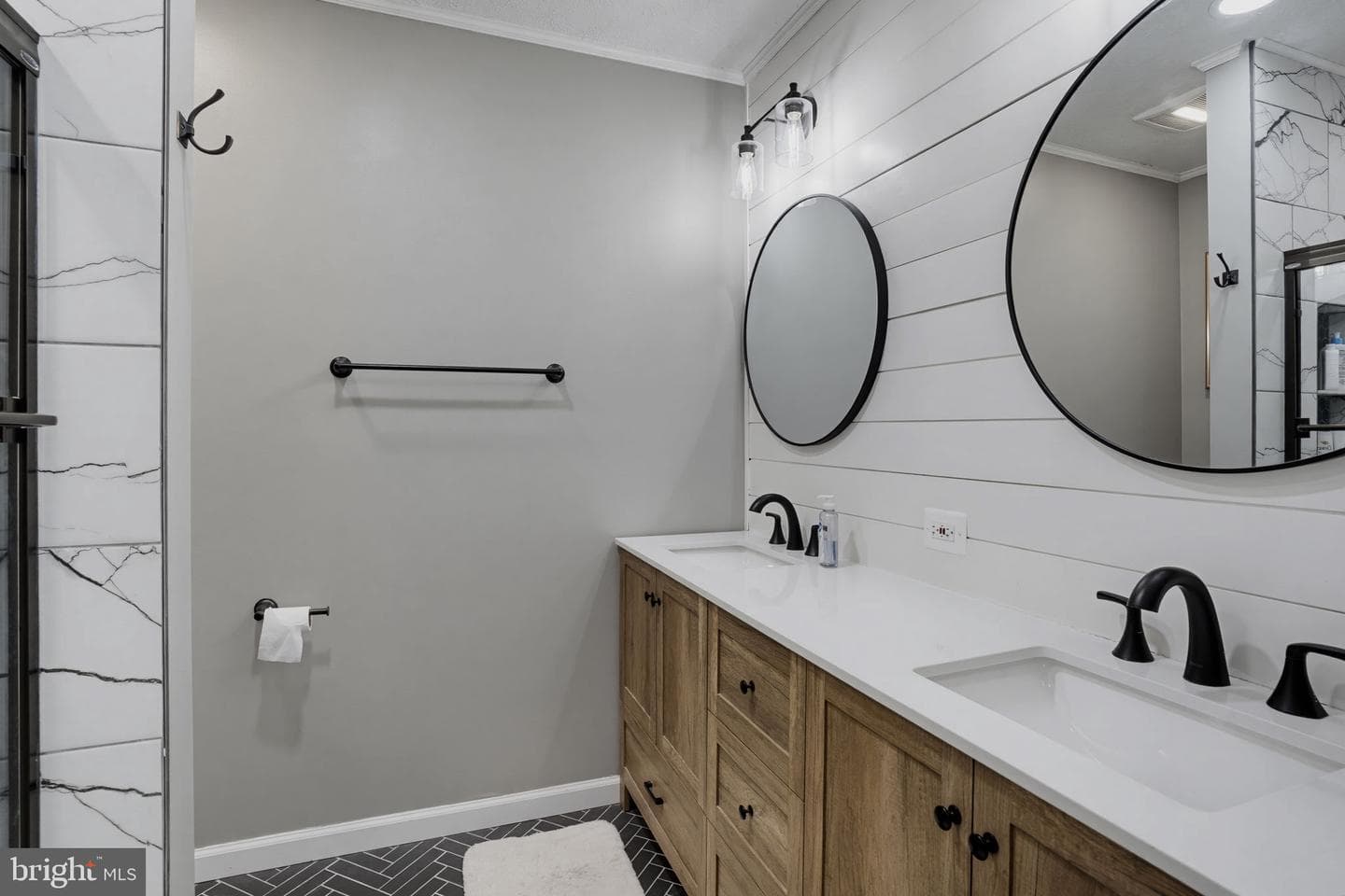36973 W Lakeland Drive photo 17