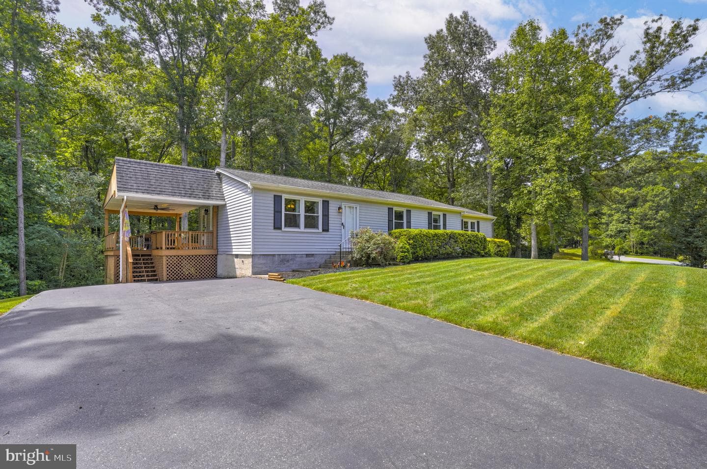 36973 W Lakeland Drive, Mechanicsville