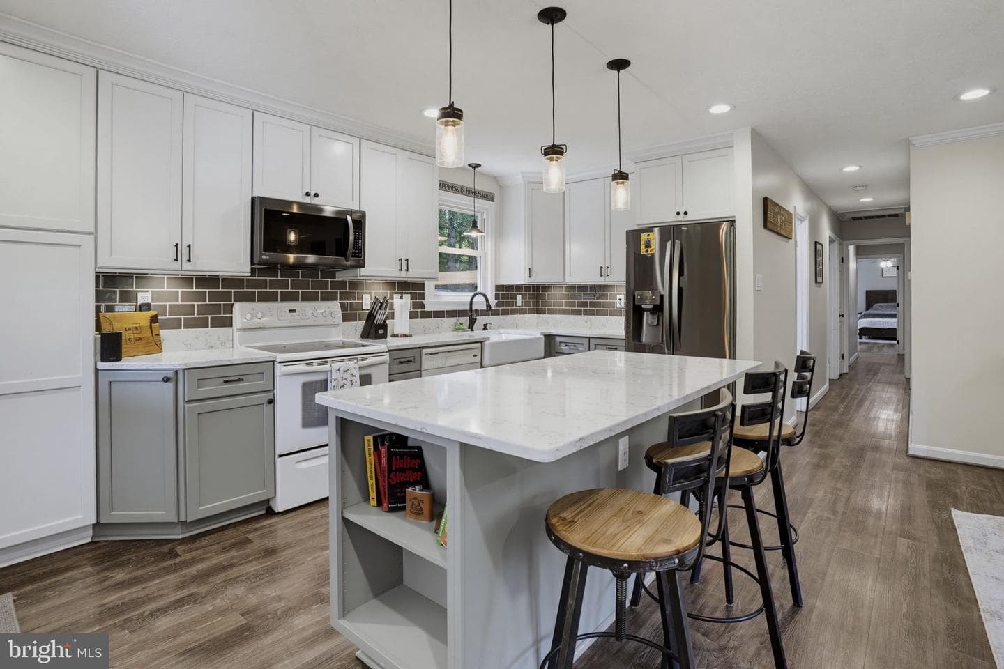 36973 W Lakeland Drive photo 7