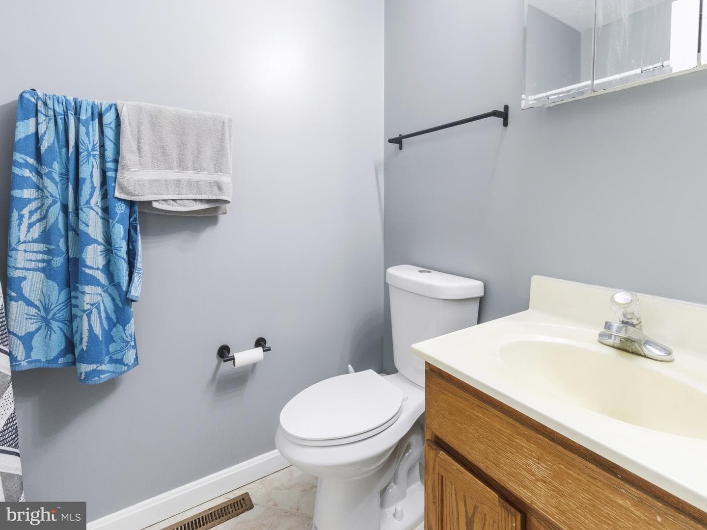 38002 W Edinview Court photo 17